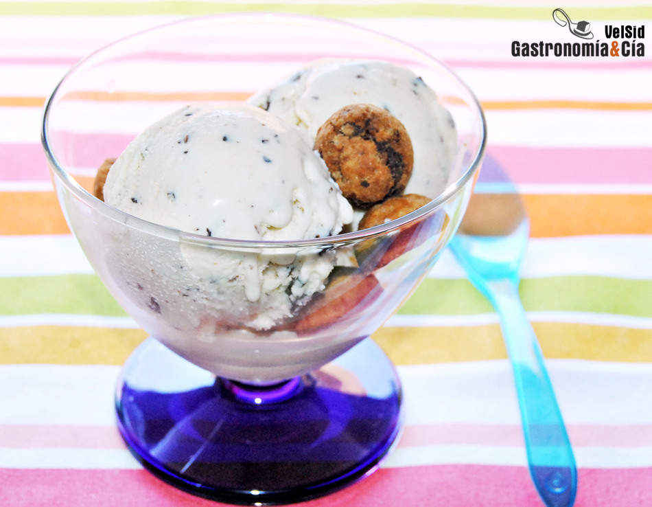 Helado de stracciatella