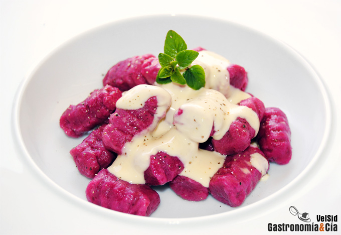 Ñoquis de remolacha