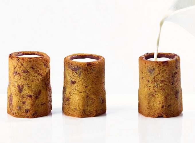 Milk and cookies shots