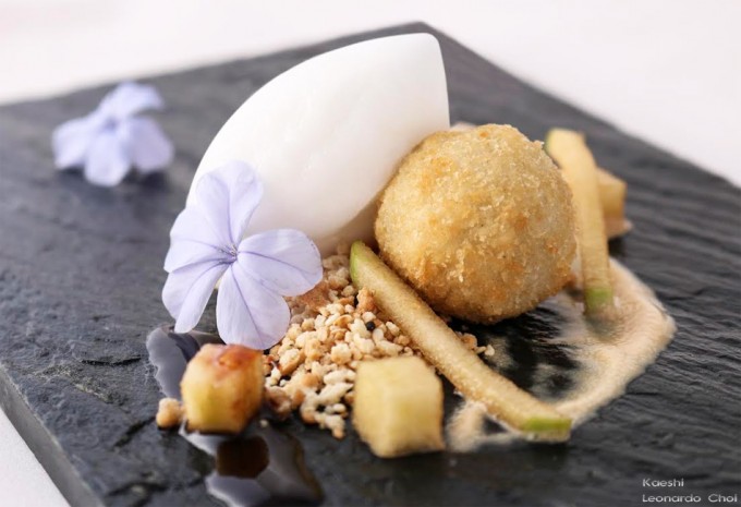 Banana, dulce de leche y hierba luisa