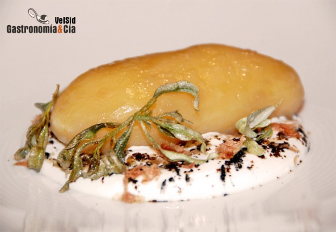 Patata asada en la tierra que se cultivó de Ben Shewry Receta del chef