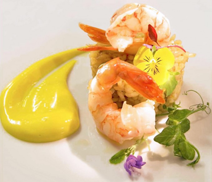 Arroz cremoso de gambas y alioli de azafrán de Mari Carmen Vélez Arroz cremoso de gambas y alioli de azafrán