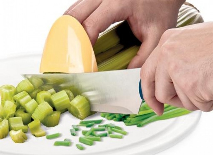 Protector de dedos para corte en cocina