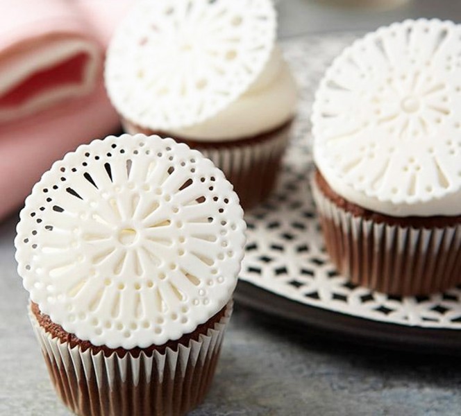 Cómo hacer tapetes de encaje con fondant. Vídeo Encaje de fondant