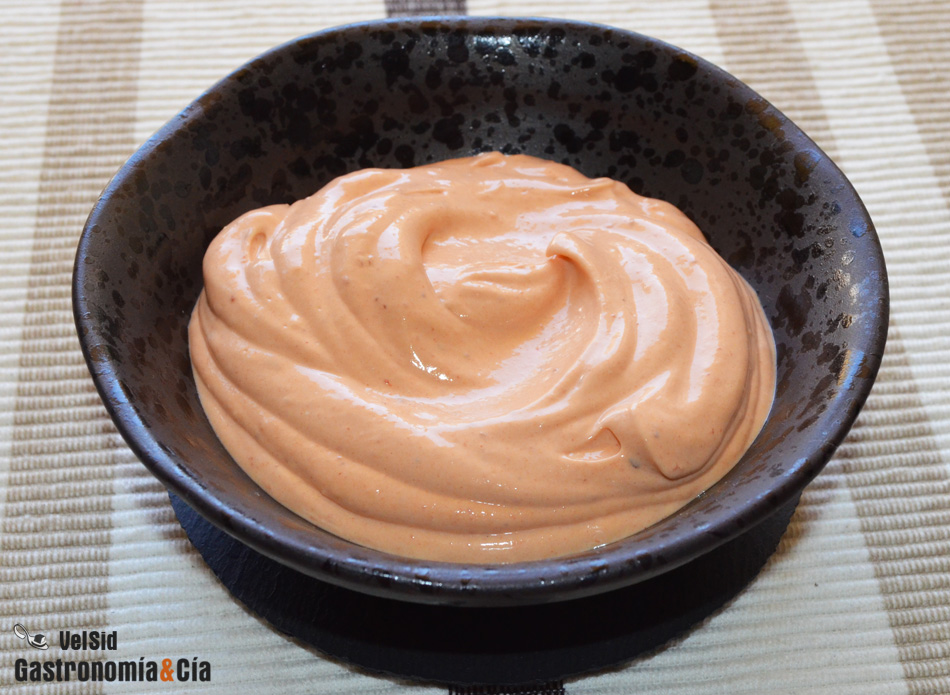 Cómo hacer mayonesa picante para sushi, pescado, marisco… Gastronomía