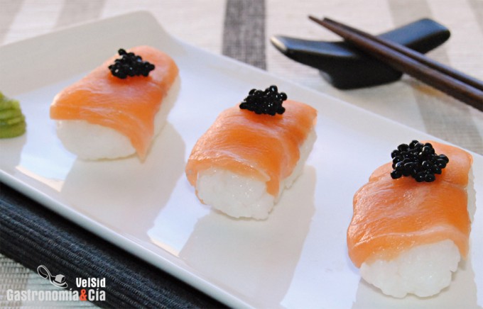 Nigiri salmón