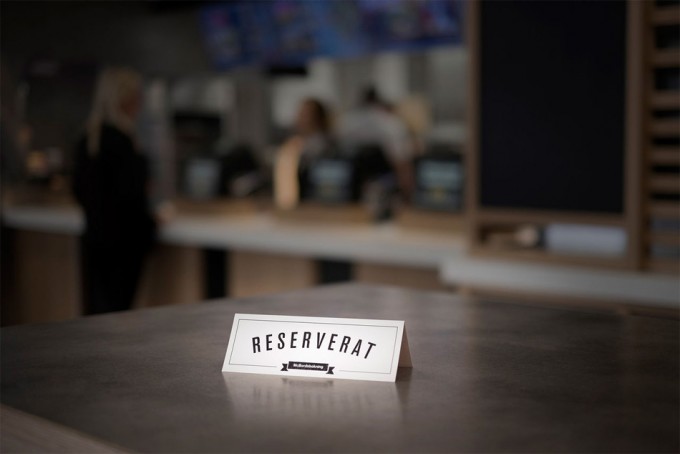 Sistema de reservas en un establecimiento de comida rápida