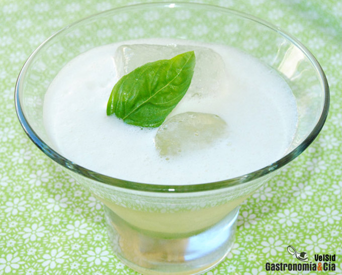 Gin Mare con melón y gengibre