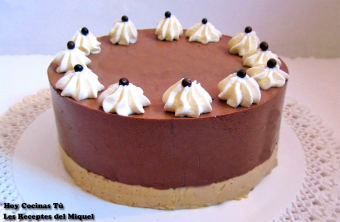 Tarta bavaroise de turrón y chocolate Hoy Cocinas Tú