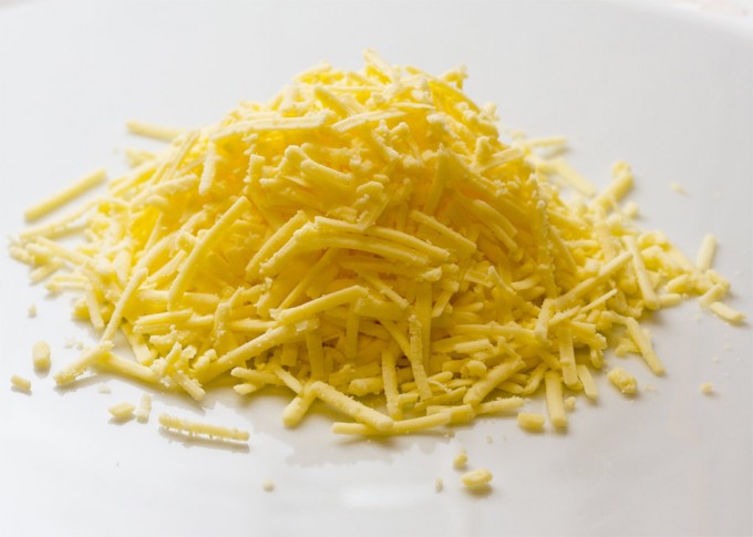 "Queso" vegano rallado para pizza "Quesos" veganos