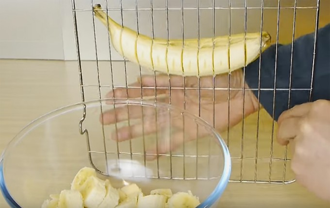 Truco para cortar plátanos