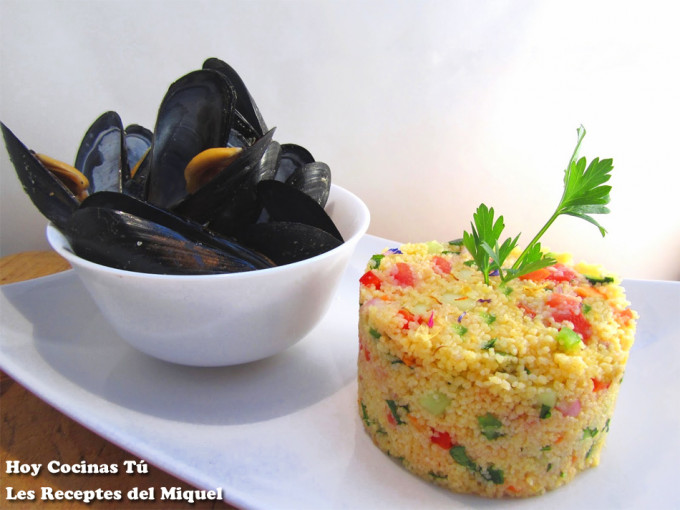 Cuscús con verduras y mejillones del Delta Hoy Cocinas Tú