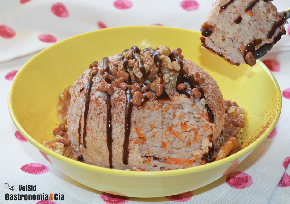 Mugcake de zanahoria, coco y canela