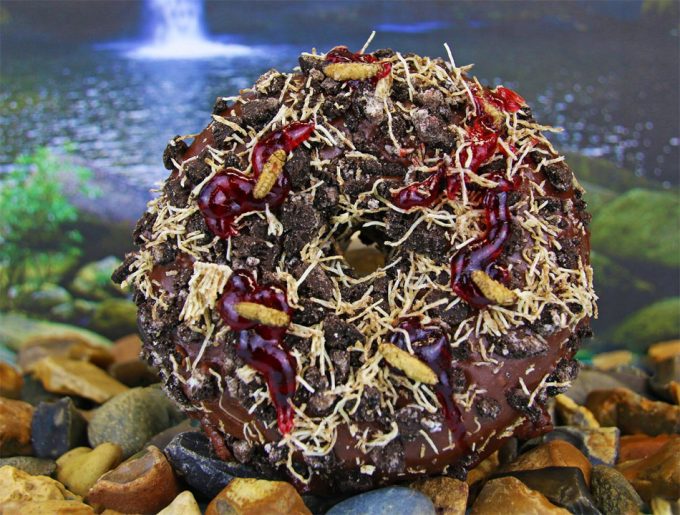 Donuts con grillos para promocionar el consumo de insectos Insectos comestibles