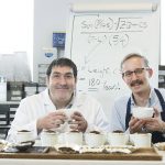 Sebastian Michaelis y James Hind