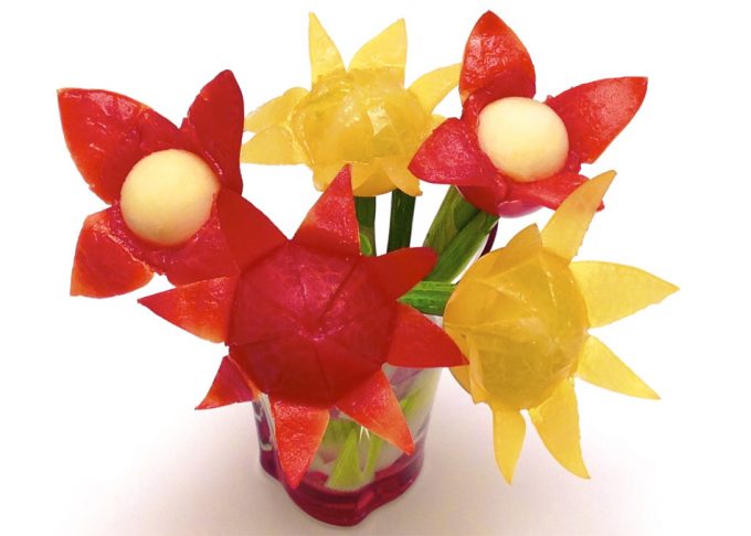 Flores con tomates cherry