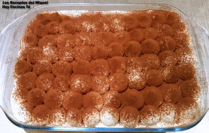 Tiramisú con crema de turrón Jijona