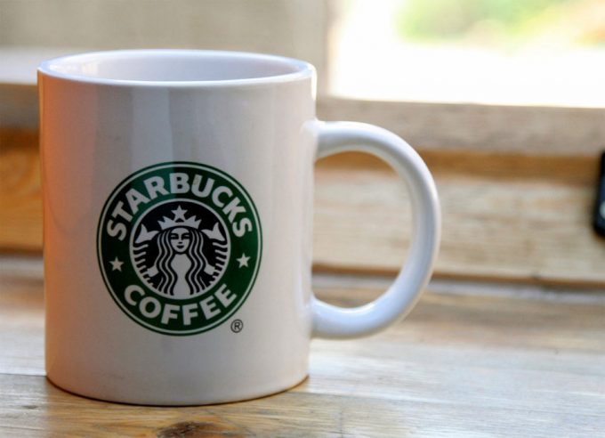 Etiquetado de advertencia de cáncer en el café El café contiene acrilamida