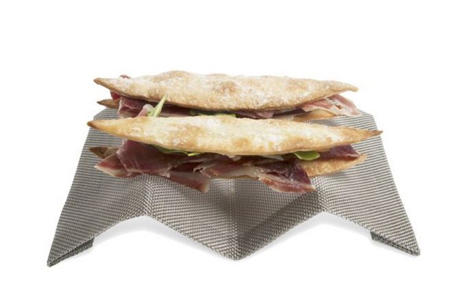 Plato de acero inoxidable