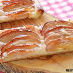 Receta de coca de panadero con manzana y canela