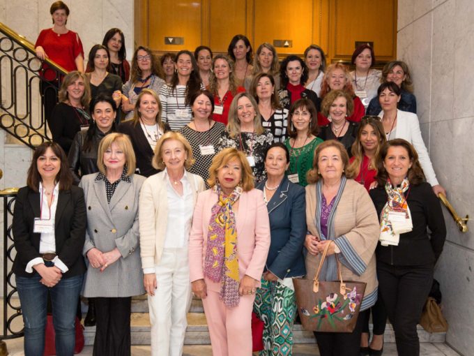 Premios del concurso de vinos con un jurado femenino