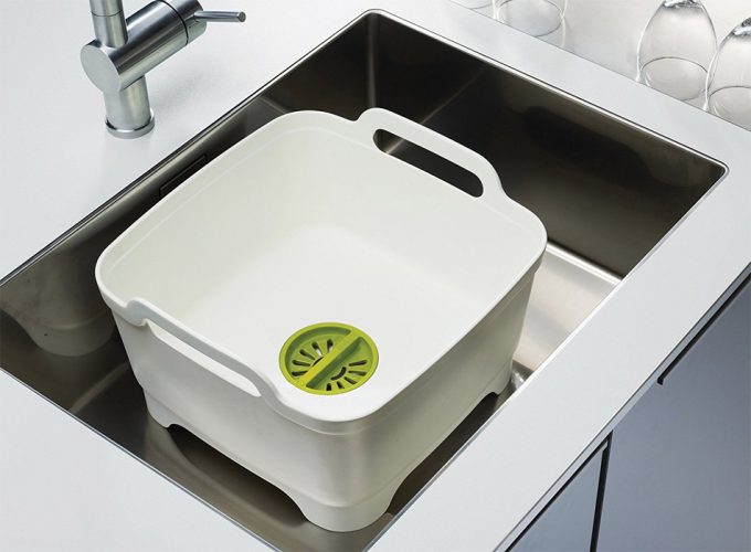 Un fregadero portátil que ayuda a ahorrar agua