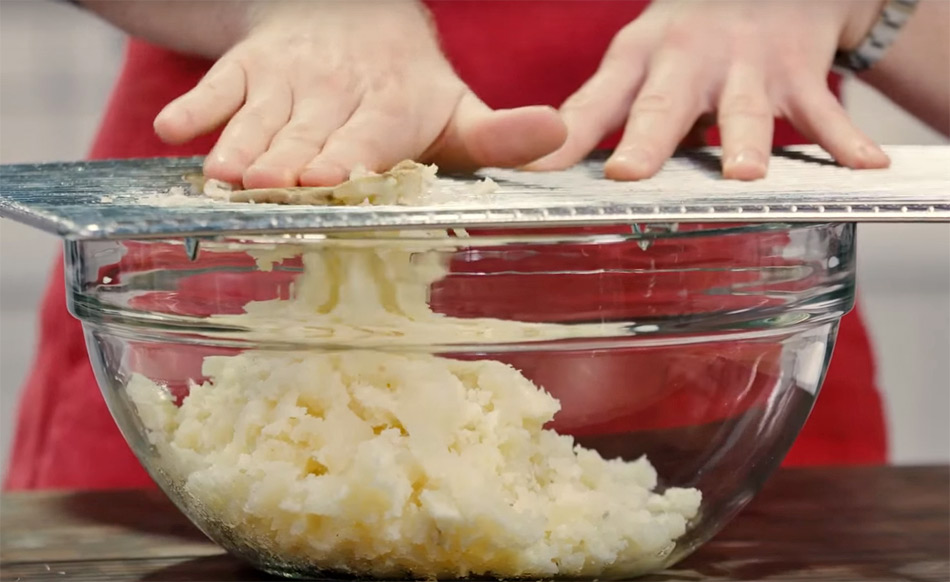 Cómo hacer puré de patatas (cremoso y rápido) en el microondas