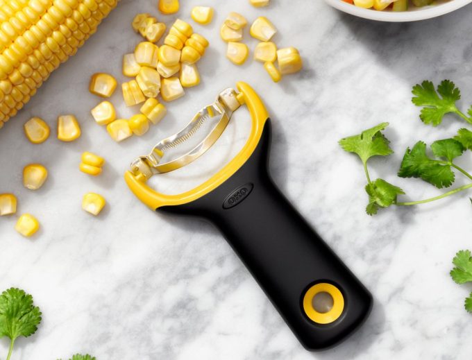 Desgranar mazorcas de maíz