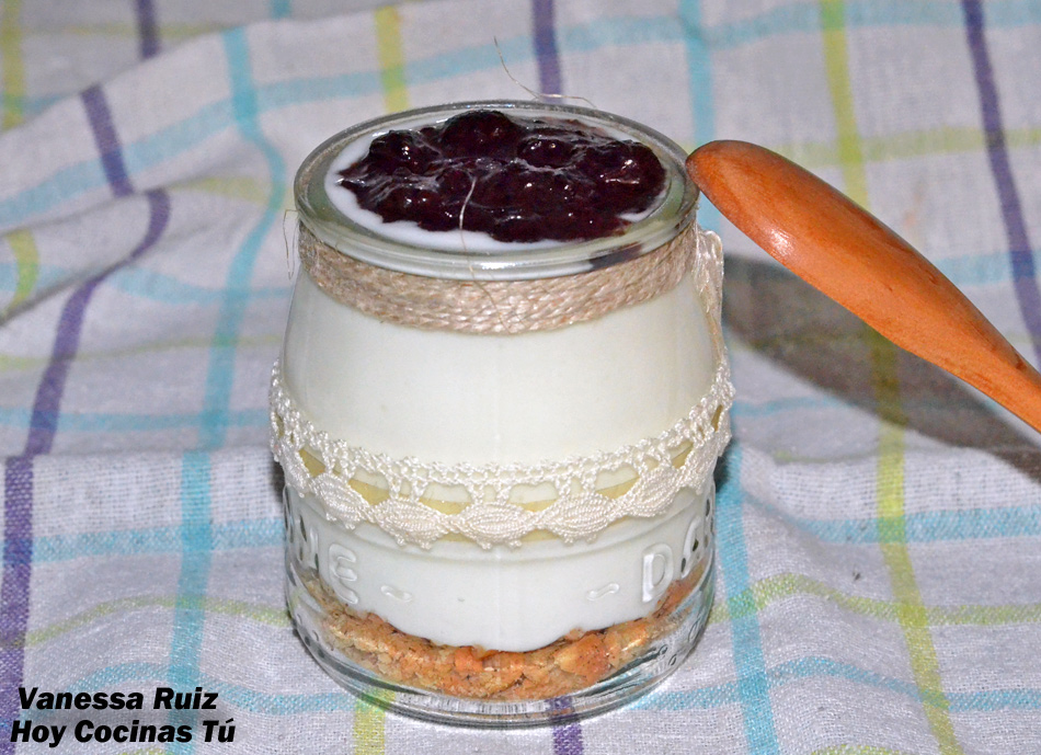 Hoy Cocinas Tú: Vasitos de tarta de queso sin horno