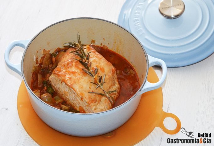 Cinta de lomo con setas y pak choi