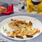 Pechuga de pollo con setas y romero