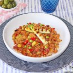 Migas con espárragos blancos frescos