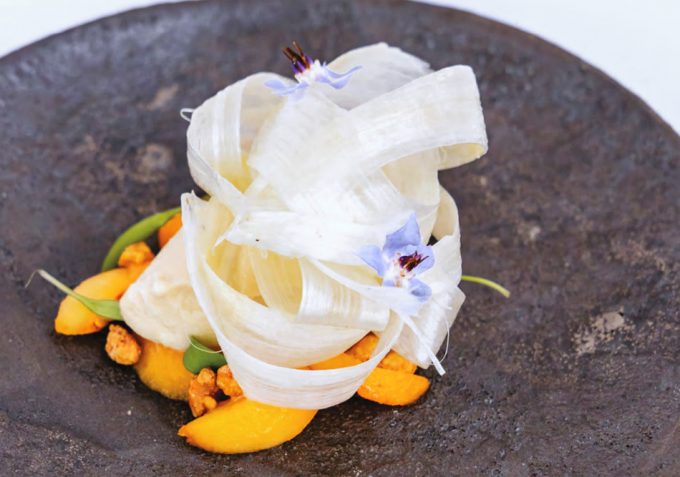Nísperos en escabeche con helado de espárragos blancos de Begoña Rodrigo Recetas del Chef