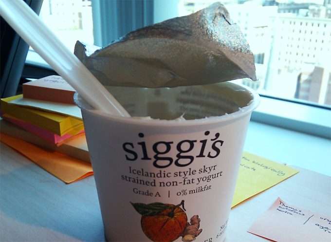 Tapa yogur Higiene alimentaria