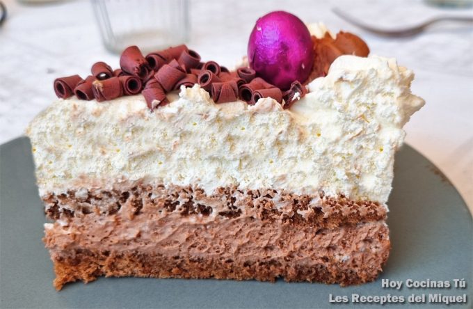 Tarta de trufa y nata