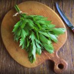 Apio de monte, levístico o apio de amor