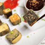 Tofu frito con nori