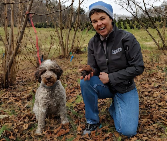 Lois Martín y su perra Monza