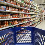 Demasiado azúcar en los productos alimenticios más baratos de los supermercados