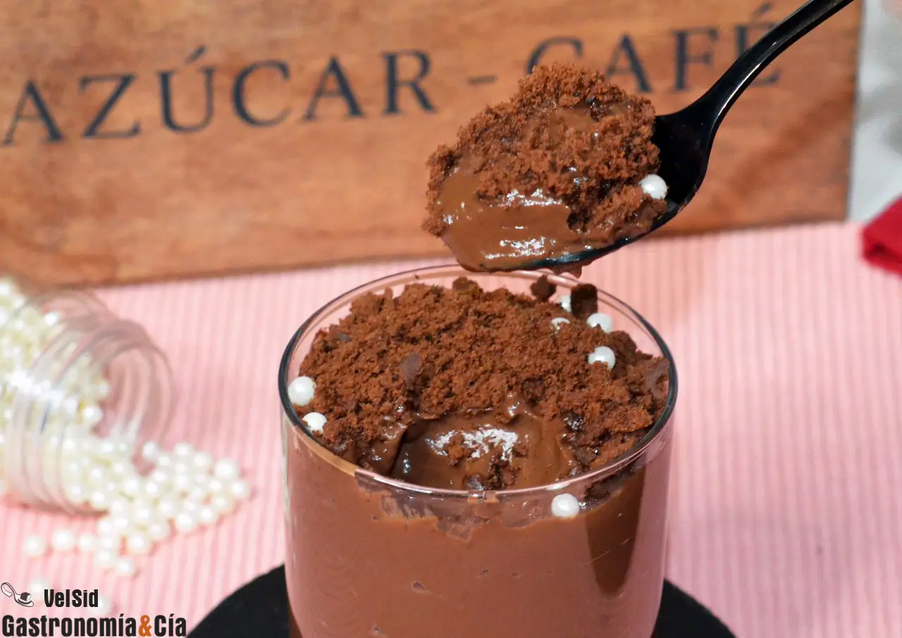 Pudin de chocolate y café