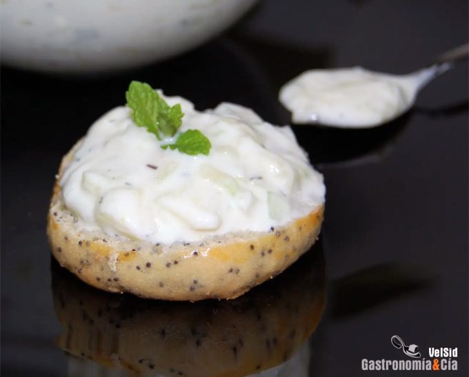 Receta de tzatziki griego