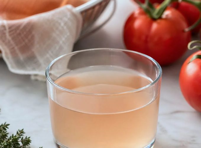 Agua de tomate
