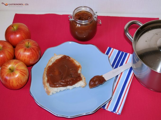Apple butter