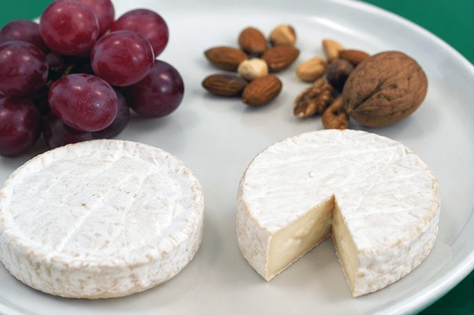 Queso elaborado con caseína obtenida por fermentación de precisión