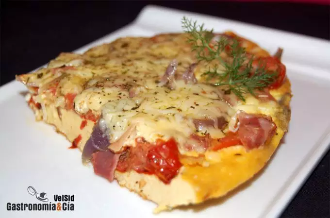 Frittata de tomates al tomillo y requesón
