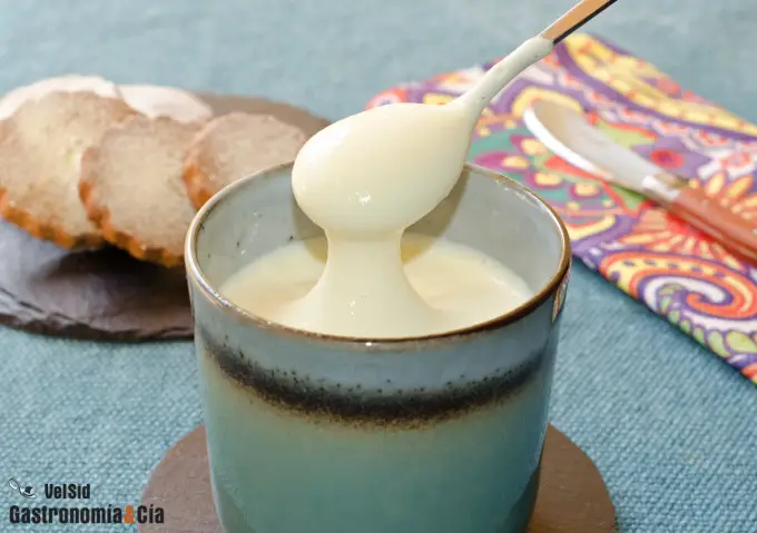 Cómo hacer leche condensada con leche líquida - Receta fácil