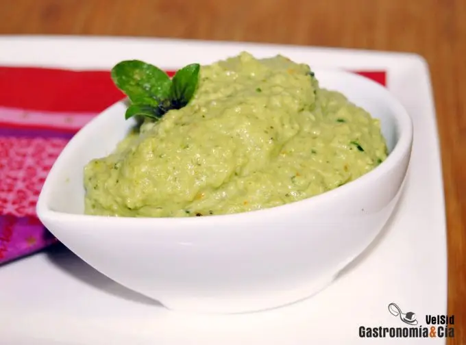 Pesto de albahaca y jengibre
